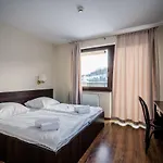 Pod Samowarem Πανσιόν